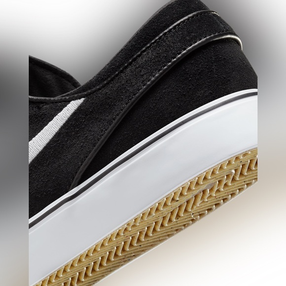 Nike SB Zoom Janoski OG+
Skate Shoes Size 9 M - Picture 4 of 9